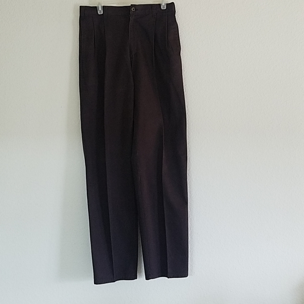 Dockers classic fit 100% cotton pants 32×34